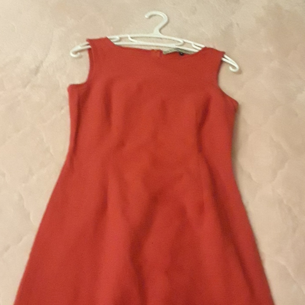 Dress - Picture 2 of 3